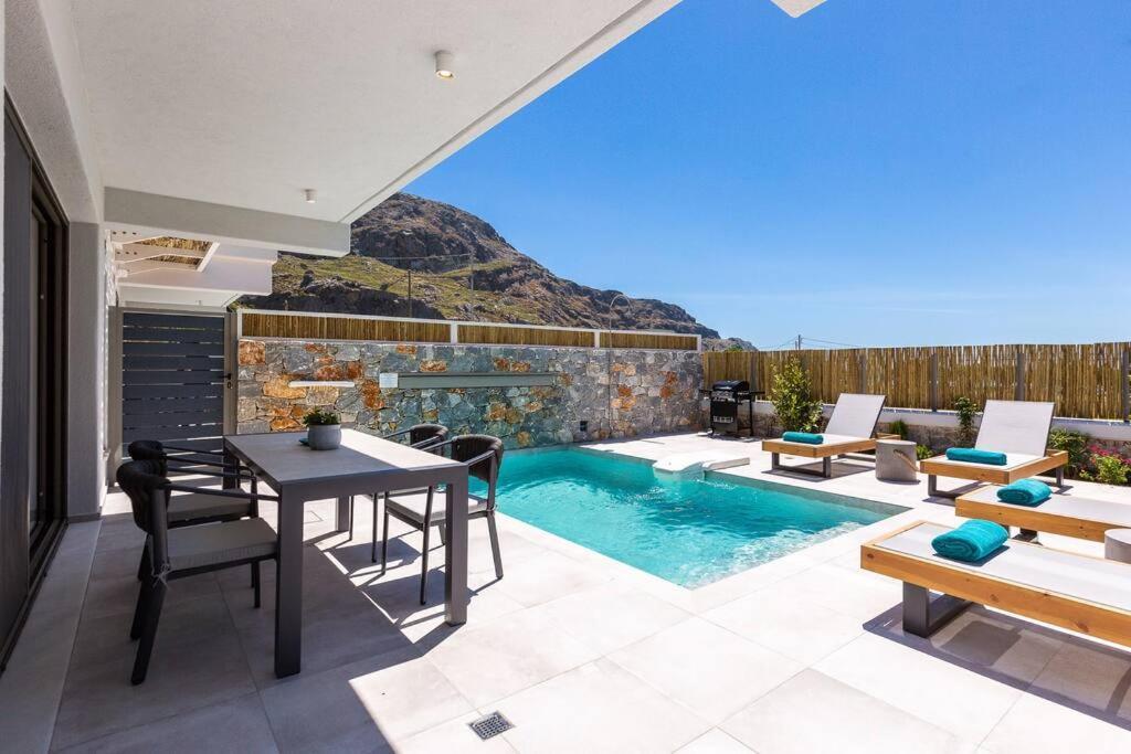 Villa Daphne-Naiades/ 2 Bedrooms,Luxury,Beachfront Plakiás Exterior foto